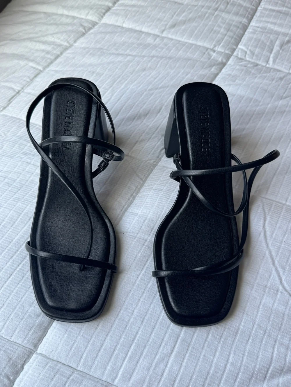 Steve Madden Diora black strappy block heel sandals size 8.5